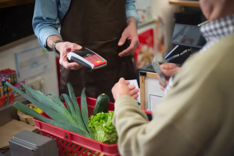 The Human Being Who Could Move a Grocery Line Faster Than Any Machine